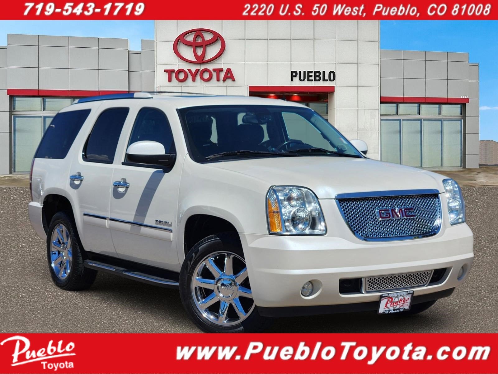 2014 GMC Yukon Denali in White Diamond Pearl — front three-quarter view